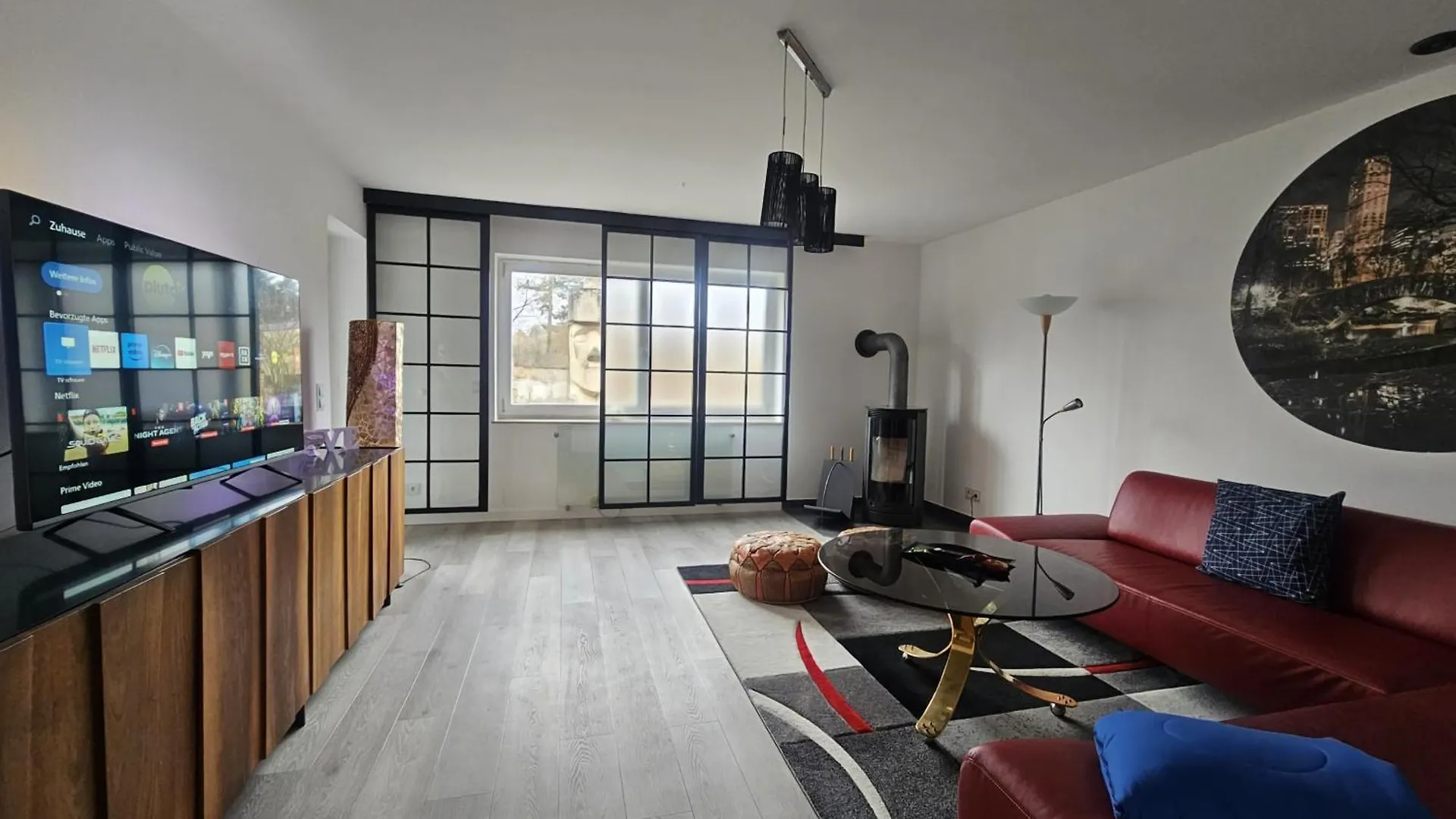 Residence Moai - Exklusiver Rueckzugsort Fuer Geschaeftsreisen - Kostenloser Parkplatz, Wlan, Waschtrockner, Smart Tv, Qbo Essential, Ergonomischer Schreibtisch Erlangen